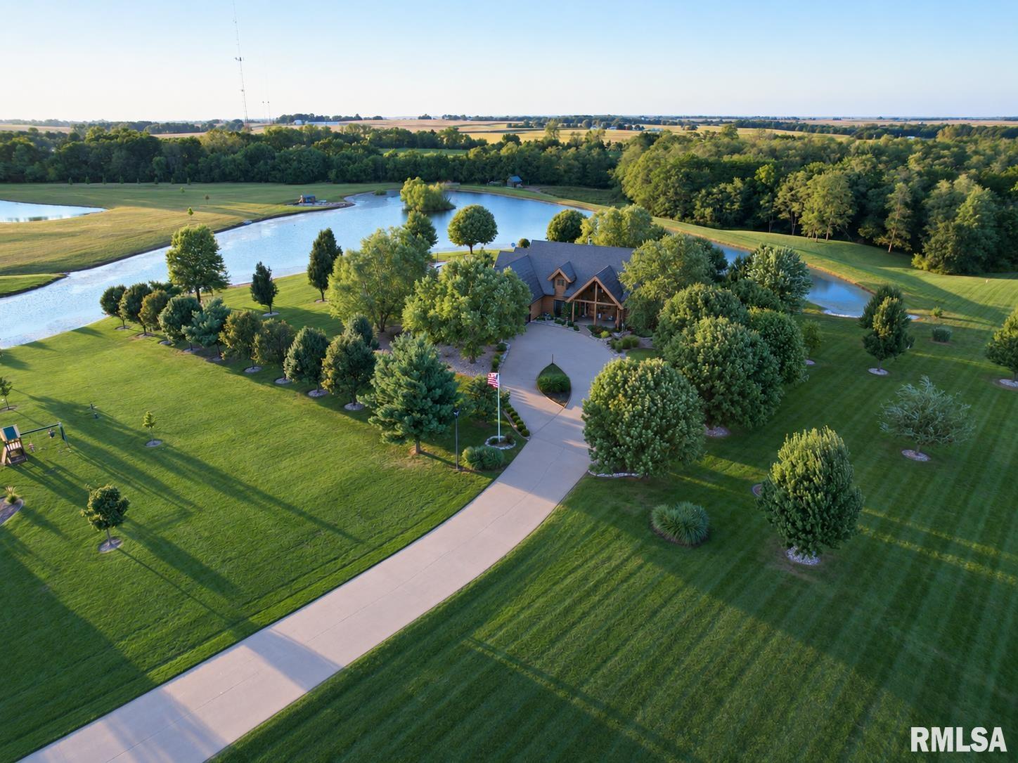 3333 Hunter Road Quincy, IL 62305 - Photo 5 of 82 Gallery Image 5