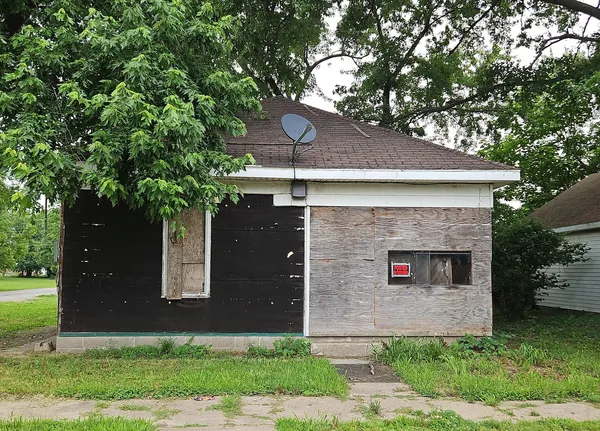 $7,500 | 311 Vogel Avenue, Dowell, IL 62927