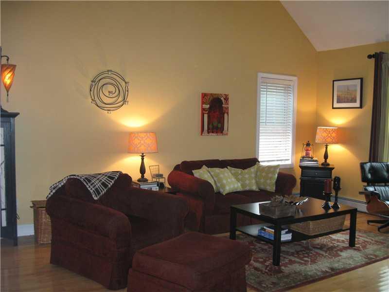 5 Sofia Road Saco, ME 04072 - Photo 17 of 35 Living Room.