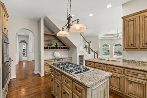 $680,000 | 18310 Pamela Way, Spring, TX 77379