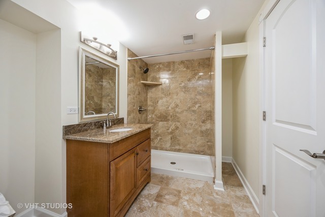 6100 Timber Ridge Court Indian Head Park, IL 60525 - Photo 32 of 38