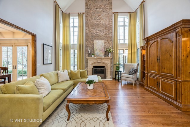 6100 Timber Ridge Court Indian Head Park, IL 60525 - Photo 7 of 38