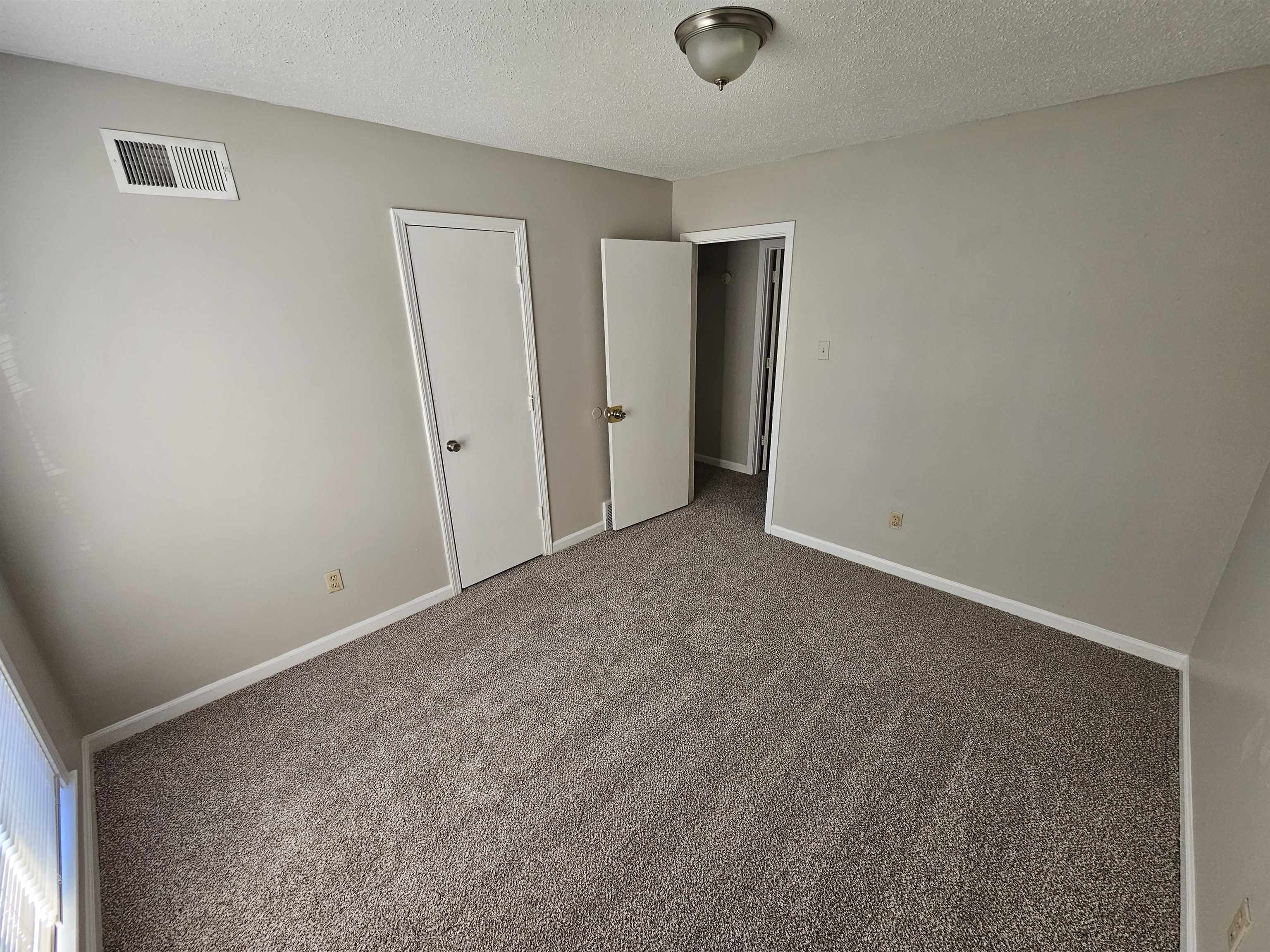 4073 Silverleaf Road Memphis, TN 38115 - Photo 12 of 17 a view of an empty room