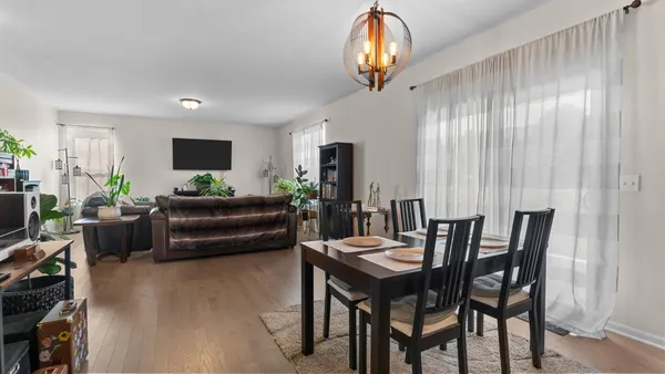 $525,000 | 10196 Meadowmere Place, Saline, MI 48176