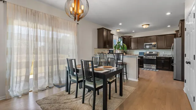 $529,900 | 10196 Meadowmere Place, Saline, MI 48176