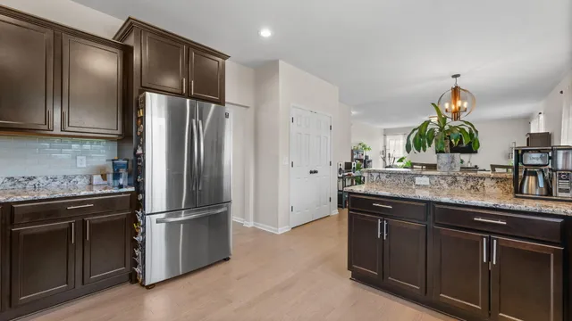 $529,900 | 10196 Meadowmere Place, Saline, MI 48176