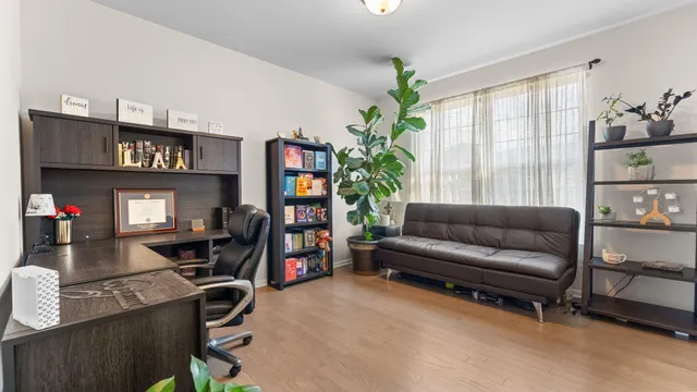 $529,900 | 10196 Meadowmere Place, Saline, MI 48176