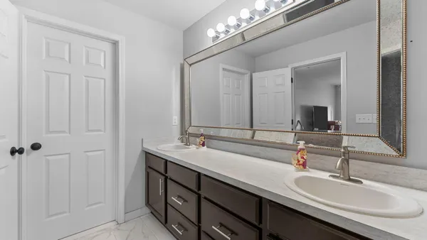 $525,000 | 10196 Meadowmere Place, Saline, MI 48176