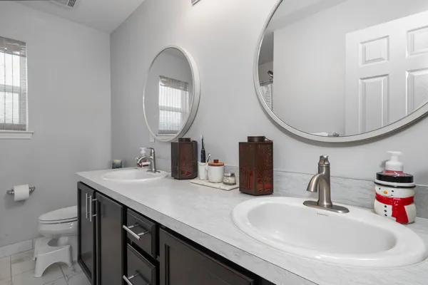 $525,000 | 10196 Meadowmere Place, Saline, MI 48176