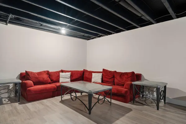 $525,000 | 10196 Meadowmere Place, Saline, MI 48176