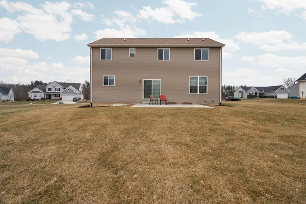 $525,000 | 10196 Meadowmere Place, Saline, MI 48176