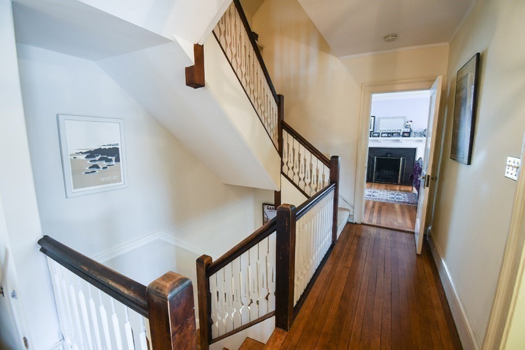4 Ridgefield Road Winchester, MA 01890 - Photo 15 of 33
