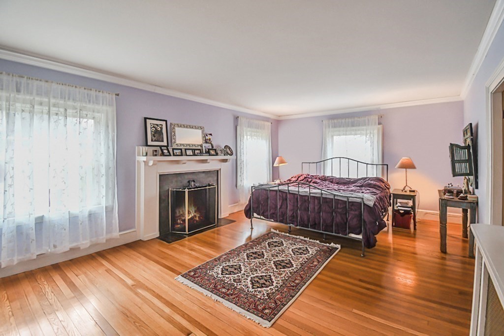 4 Ridgefield Road Winchester, MA 01890 - Photo 17 of 33