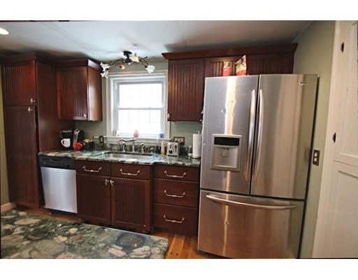 3 Fiske Road Saugus, MA 01906 - Photo 5 of 19 Gallery Image 5