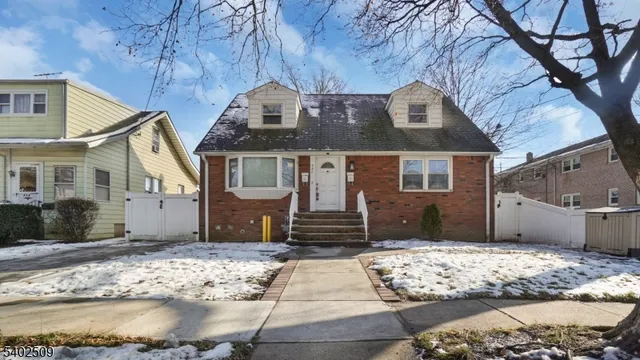 $2,200 | 727 Jaques Avenue, Rahway, NJ 07065