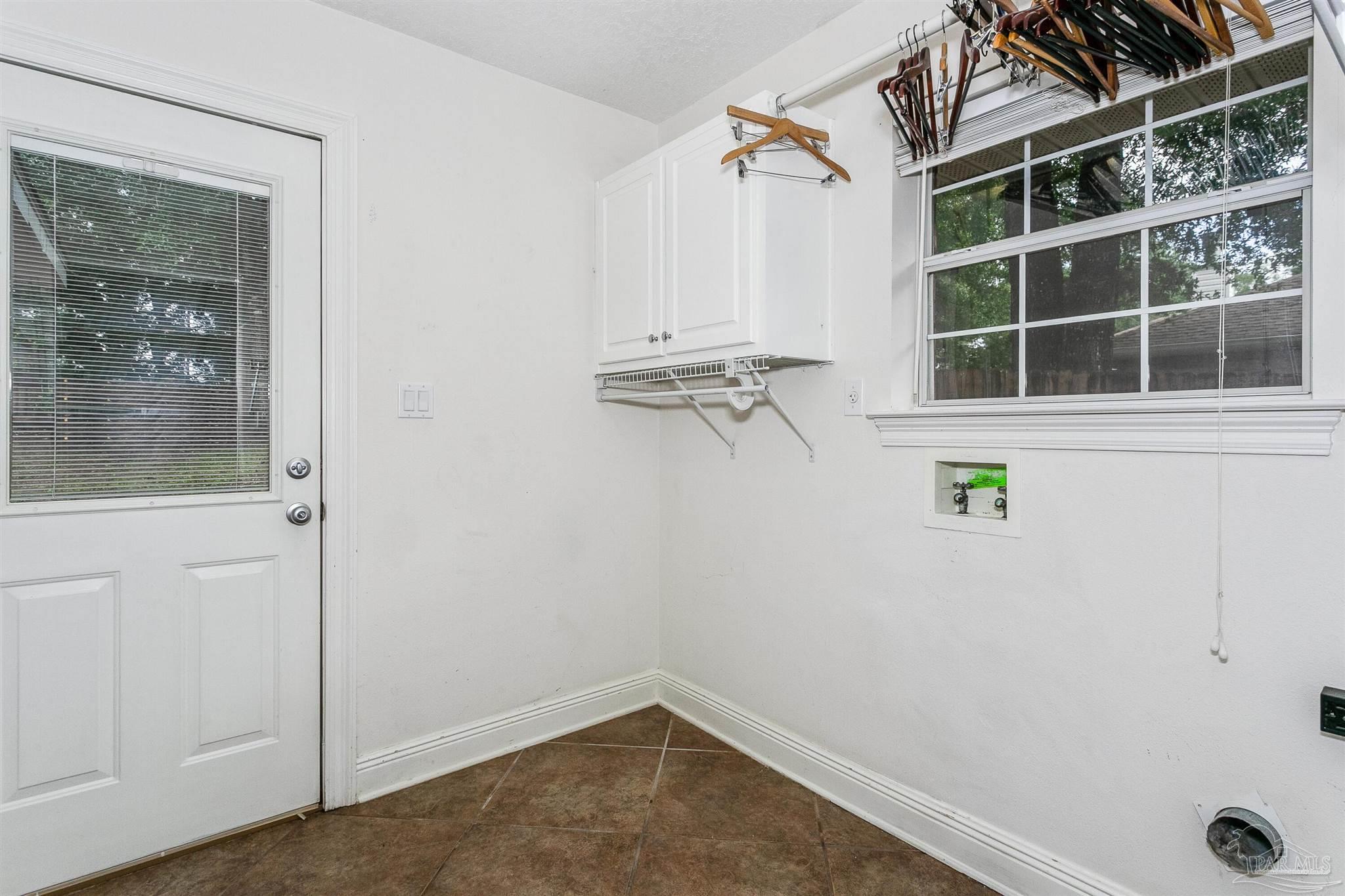 426 Turnberry Road Cantonment, FL 32533 - Photo 22 of 42 Gallery Image 22