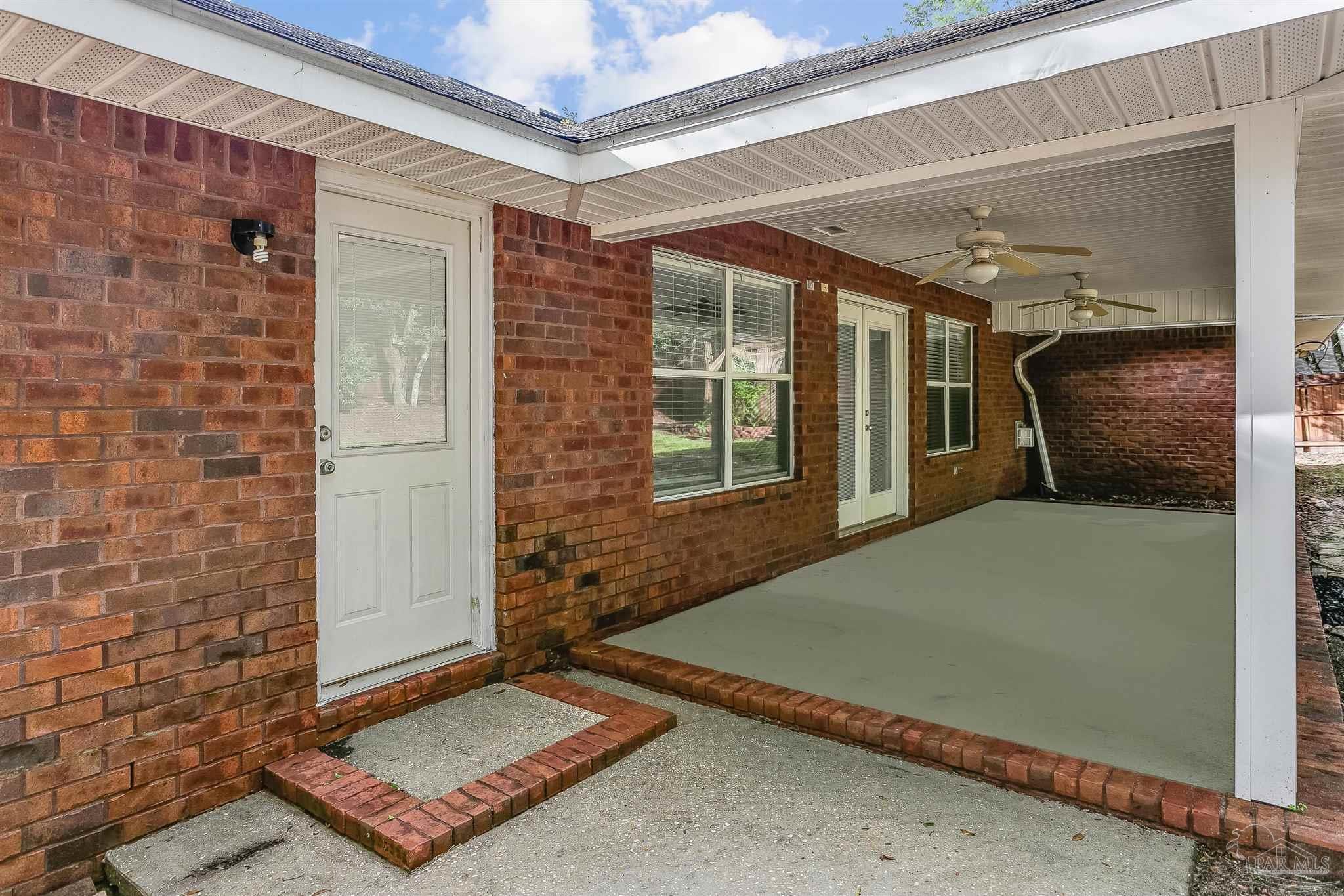 426 Turnberry Road Cantonment, FL 32533 - Photo 36 of 42 Gallery Image 36