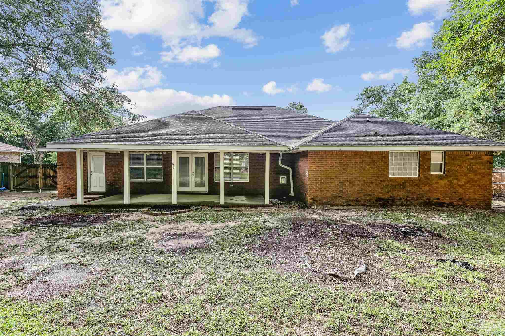 426 Turnberry Road Cantonment, FL 32533 - Photo 37 of 42 Gallery Image 37