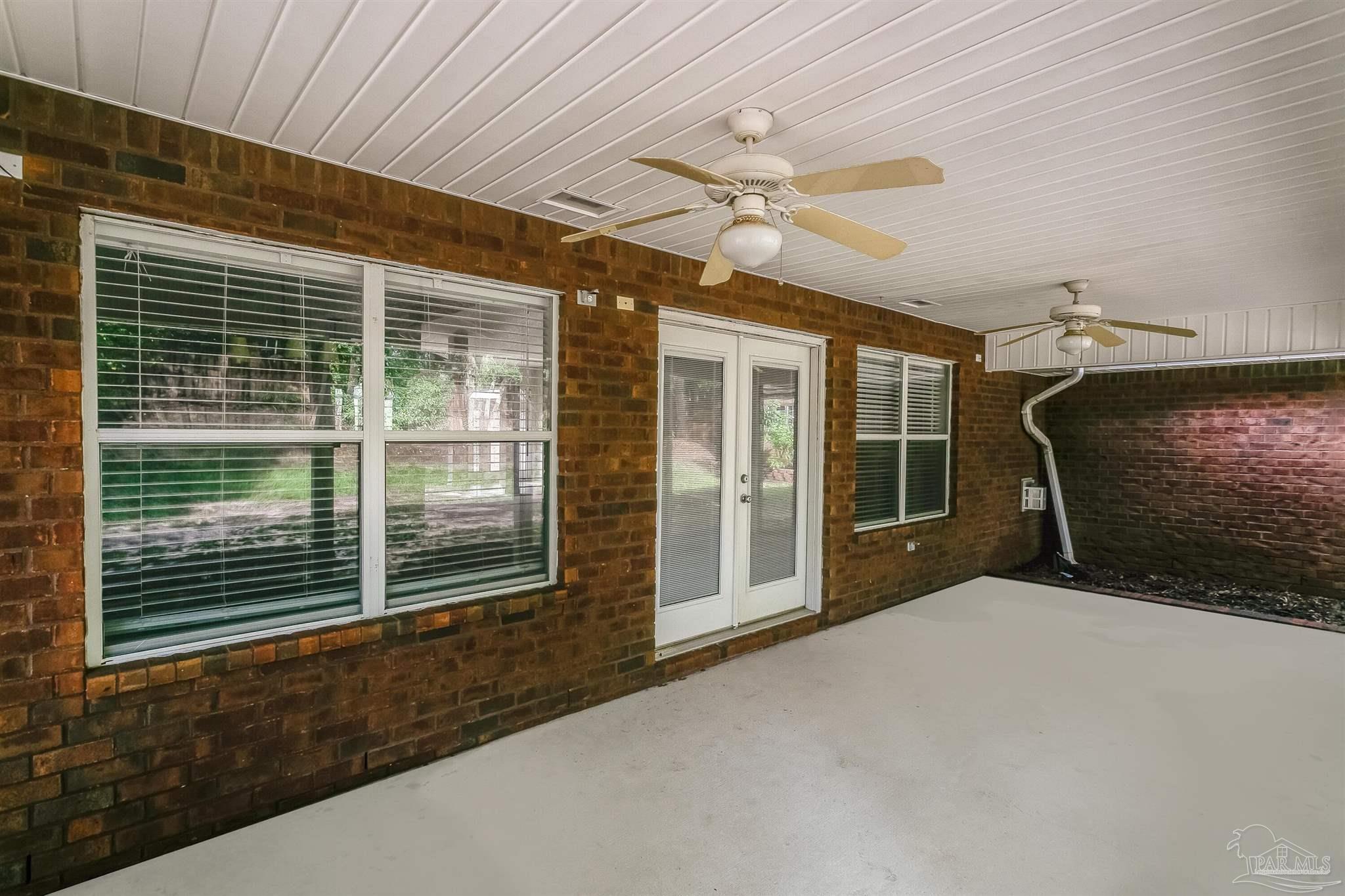 426 Turnberry Road Cantonment, FL 32533 - Photo 39 of 42 Gallery Image 39
