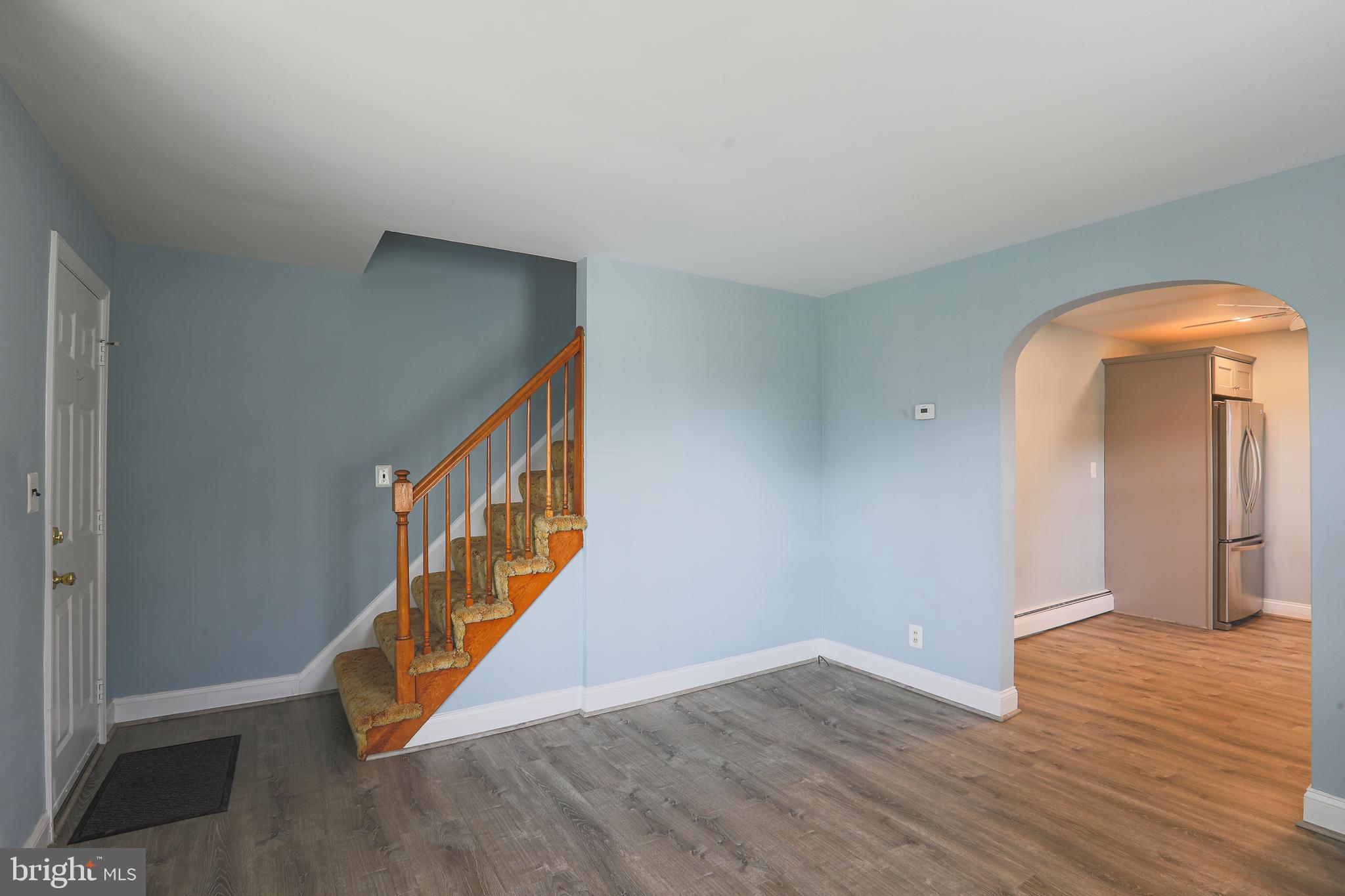 1222 Landover Road Baltimore, MD 21237 - Photo 7 of 28 Living Room