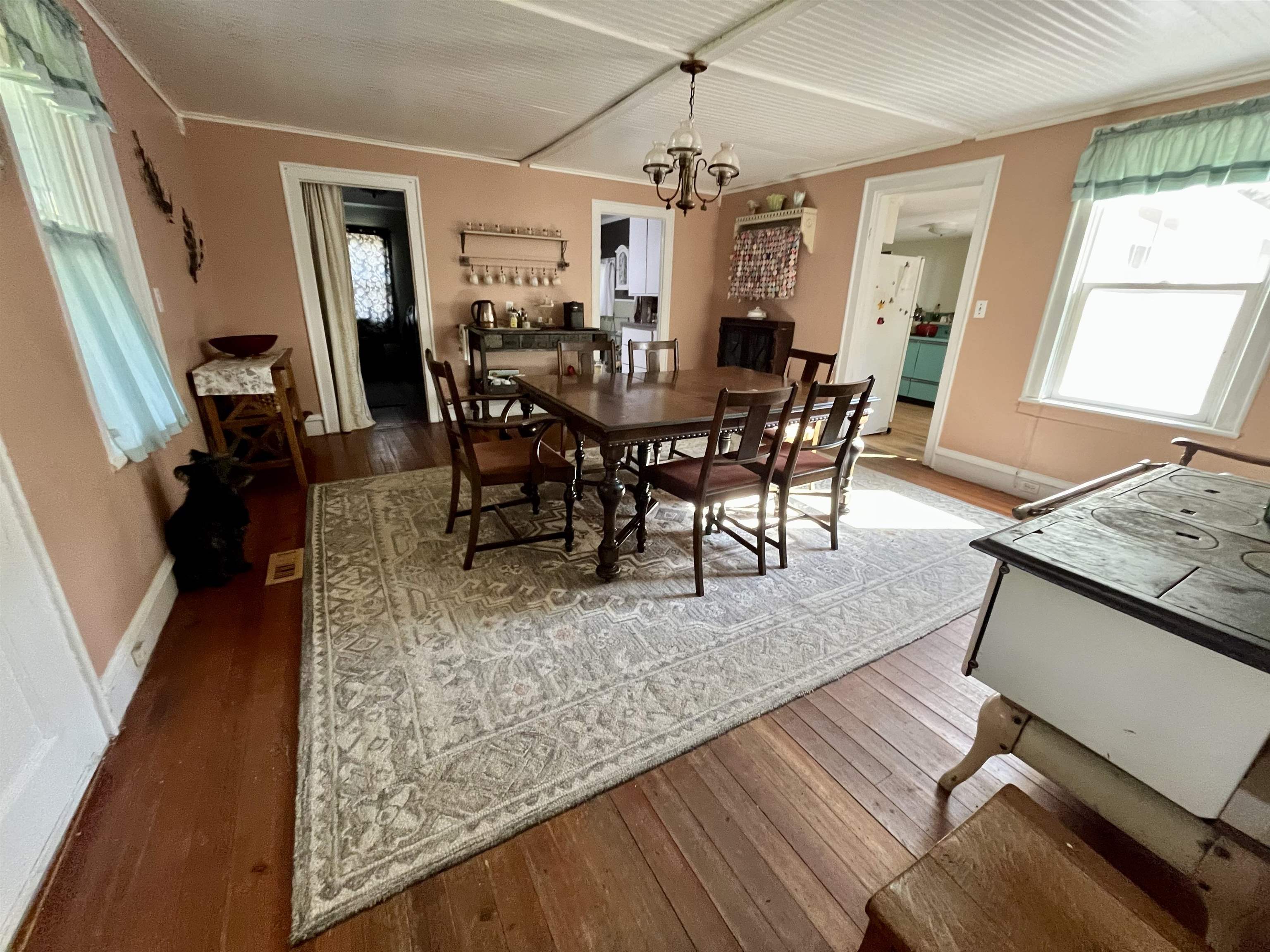 W12308 Reeds Corners Ripon, WI 54971 - Photo 8 of 37