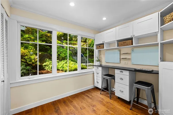 $4,788,800 | 528 West Lake Sammamish Parkway Southeast, Bellevue, WA 98008