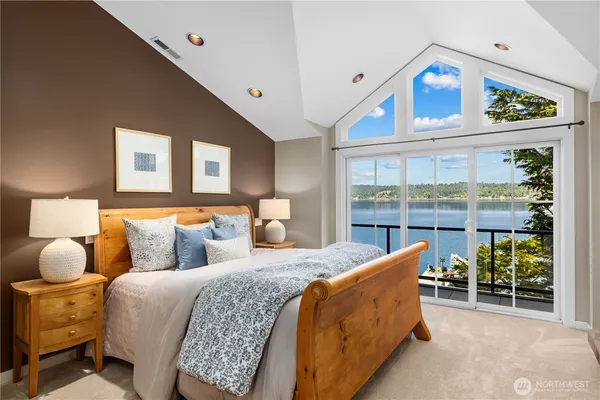 $4,788,800 | 528 West Lake Sammamish Parkway Southeast, Bellevue, WA 98008