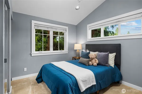 $4,788,800 | 528 West Lake Sammamish Parkway Southeast, Bellevue, WA 98008