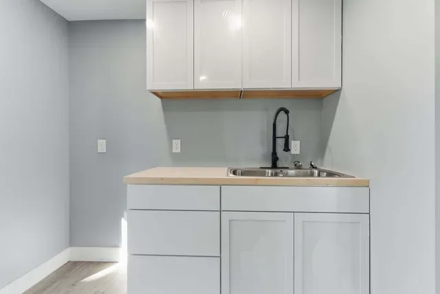 $259,900 | 55 Western Avenue, Waterville, ME 04901