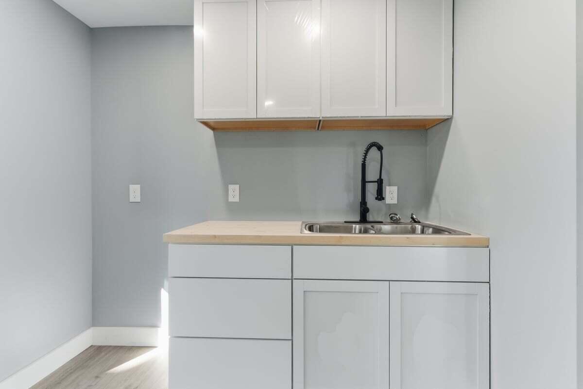 55 Western Avenue Waterville, ME 04901 - Photo 11 of 34 Reno 5