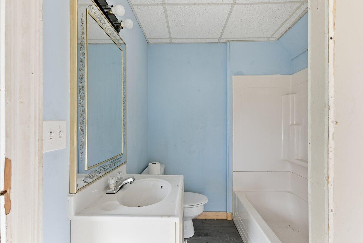 55 Western Avenue Waterville, ME 04901 - Photo 26 of 34 Unit 1 Bathroom - 55 Western Ave Watervi