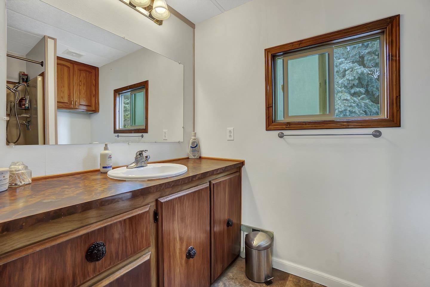14708 North Black Road Mead, WA 99021 - Photo 11 of 39