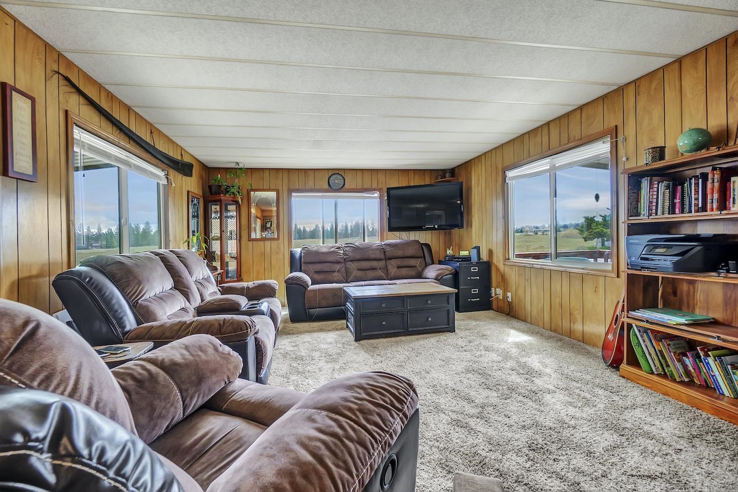 14708 North Black Road Mead, WA 99021 - Photo 17 of 39
