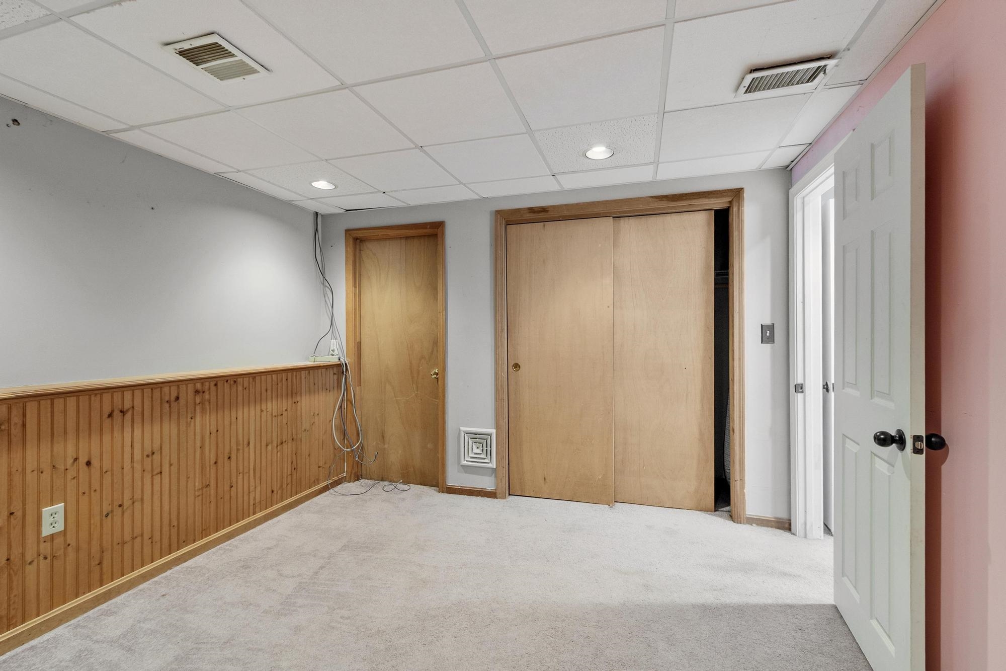 113 Newton Road Plaistow, NH 03865 - Photo 31 of 60