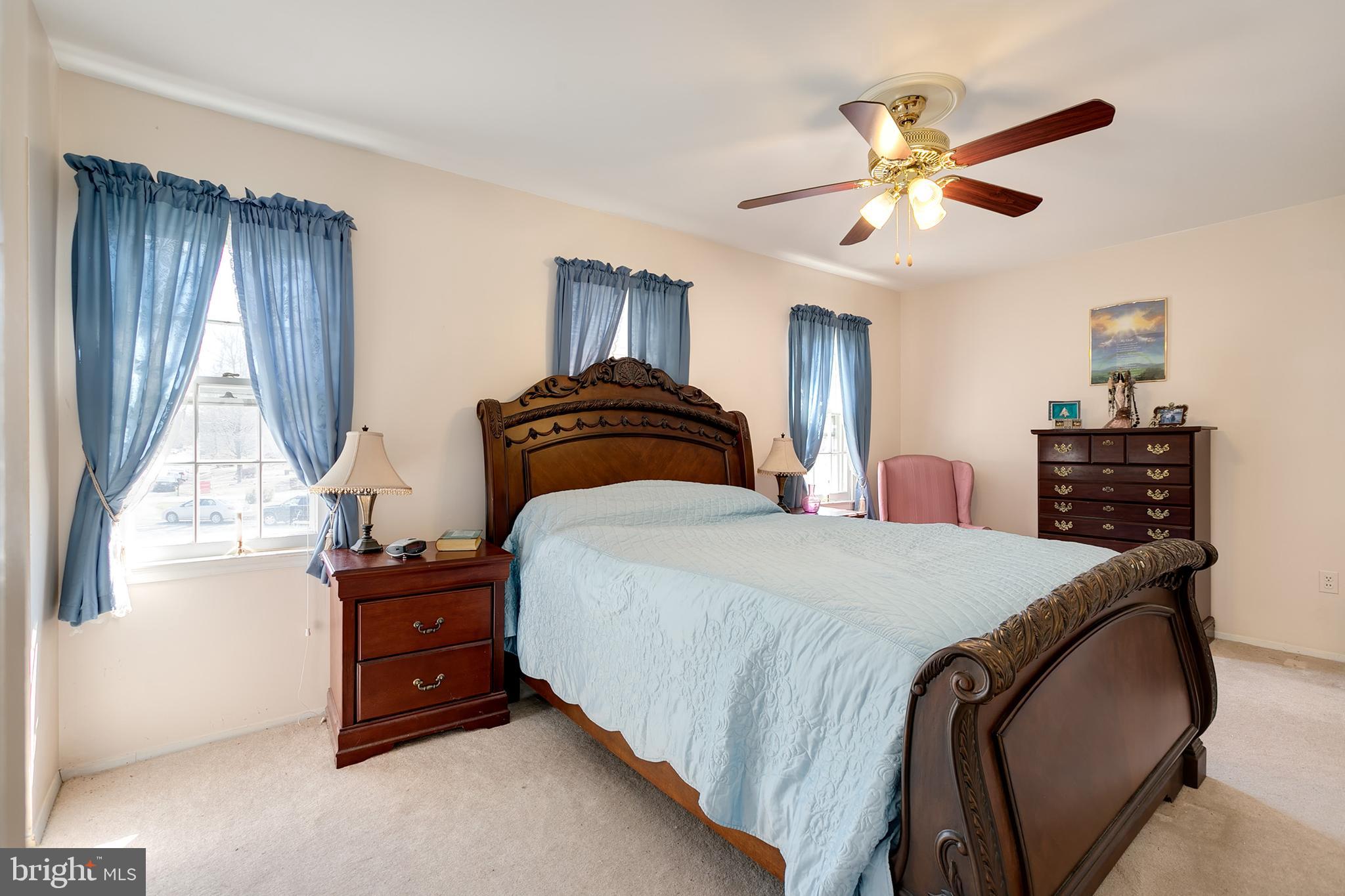 12349 Coleraine Court Reston, VA 20191 - Photo 15 of 36