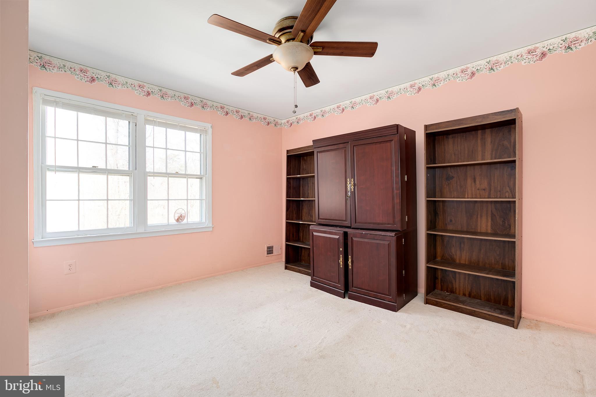 12349 Coleraine Court Reston, VA 20191 - Photo 18 of 36
