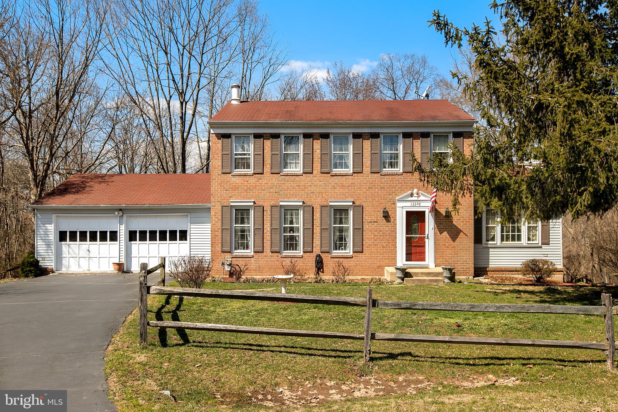 12349 Coleraine Court Reston, VA 20191 - Photo 4 of 36