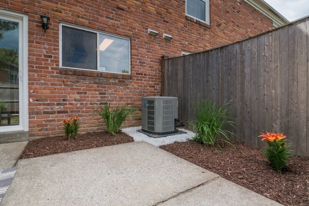 1175 Dickinson Street, Unit 1175 Springfield, MA 01108 - Photo 21 of 31
