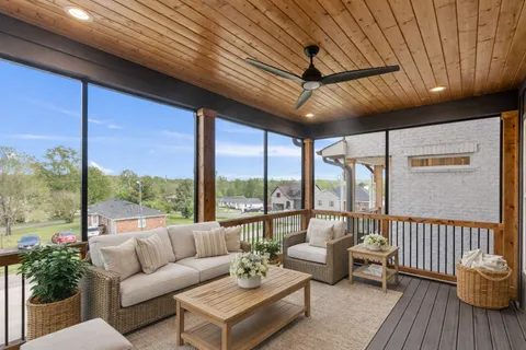 $1,250,000 | 2621 Barclay Drive, Nashville, TN 37206