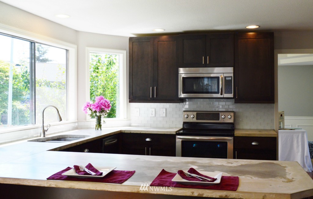 1421 Goat Trail Loop Road Mukilteo, WA 98275 - Photo 4 of 24 Gallery Image 4