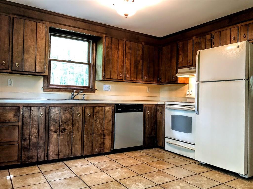 200 Jenkins Road Saco, ME 04072 - Photo 6 of 25 Kitchen