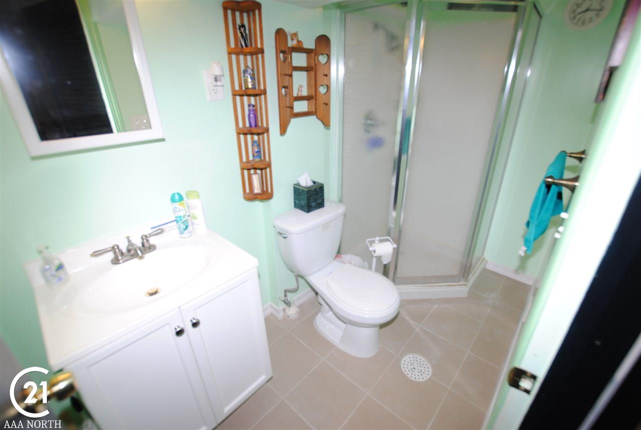 22851 Rausch Avenue Eastpointe, MI 48021 - Photo 24 of 33