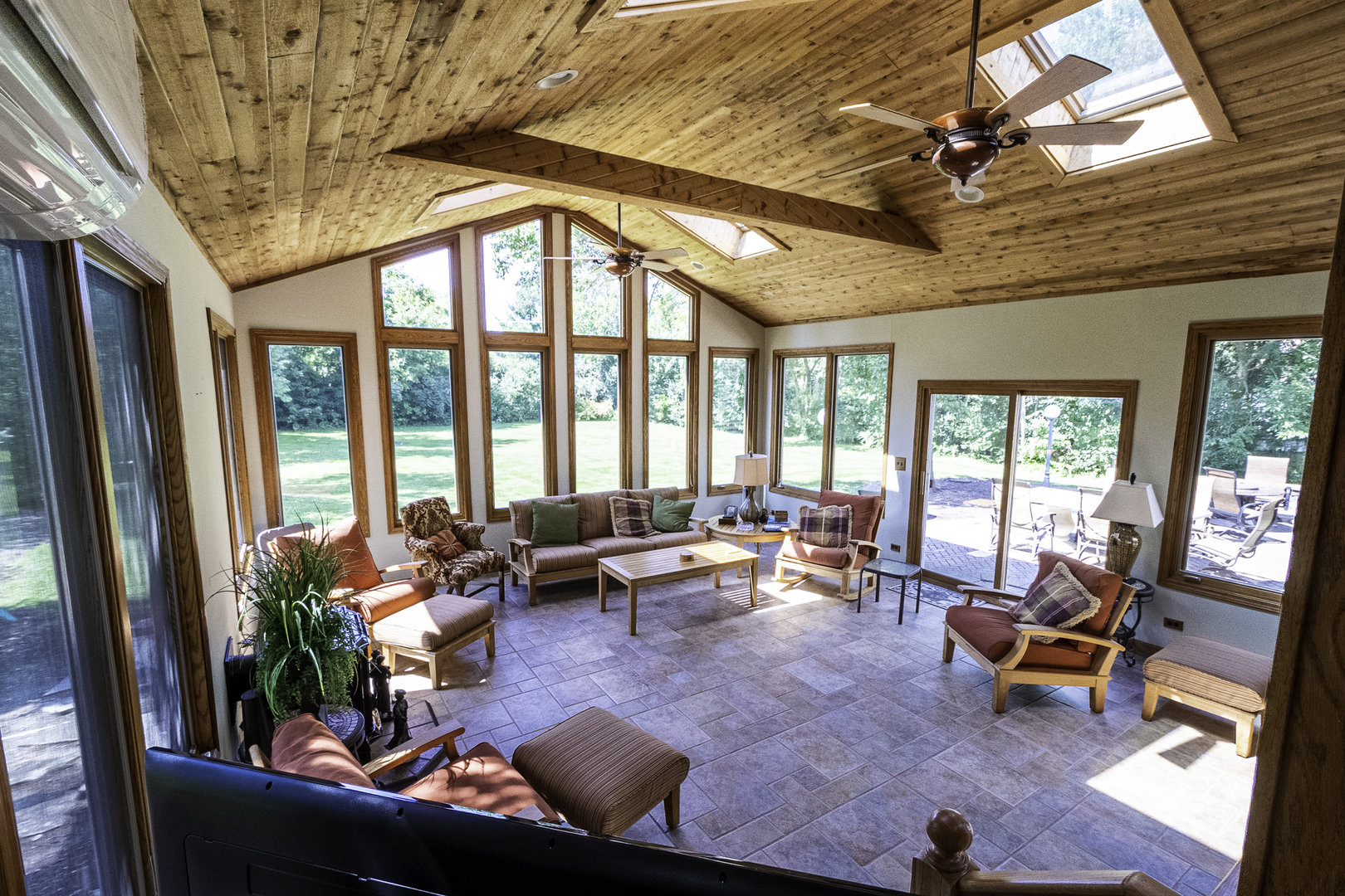 4214 Venard Road Downers Grove, IL 60515 - Photo 13 of 45