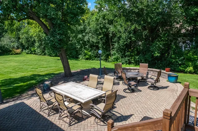 $1,250,000 | 4214 Venard Road, Downers Grove, IL 60515