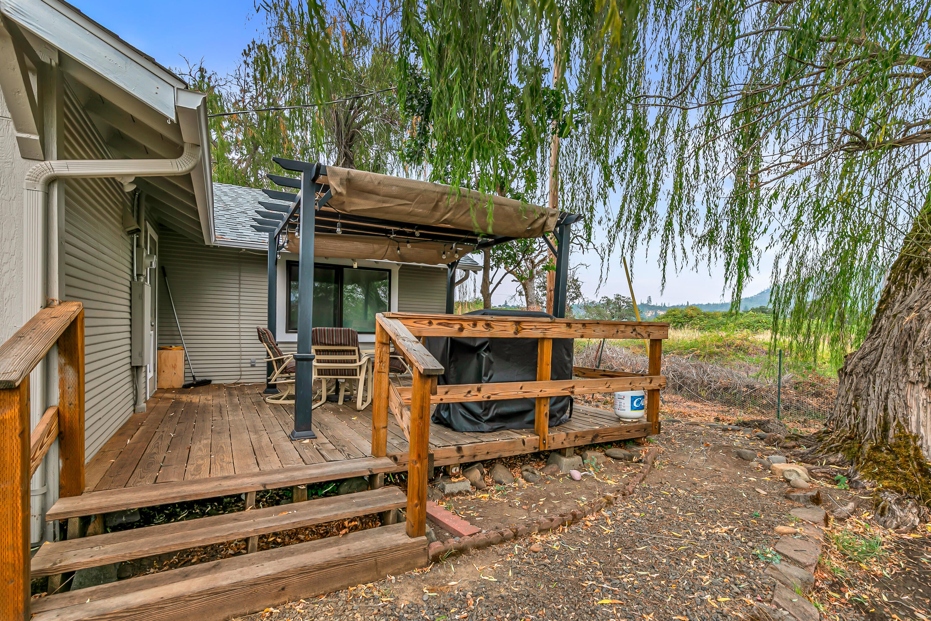 14145 Agate Road Eagle Point, OR 97524 - Photo 26 of 36 9R9A3459