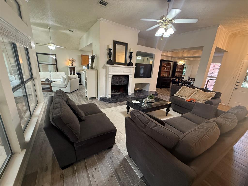 521 Post Oak Road Grapevine, TX 76051 - Photo 13 of 16 Gallery Image 13