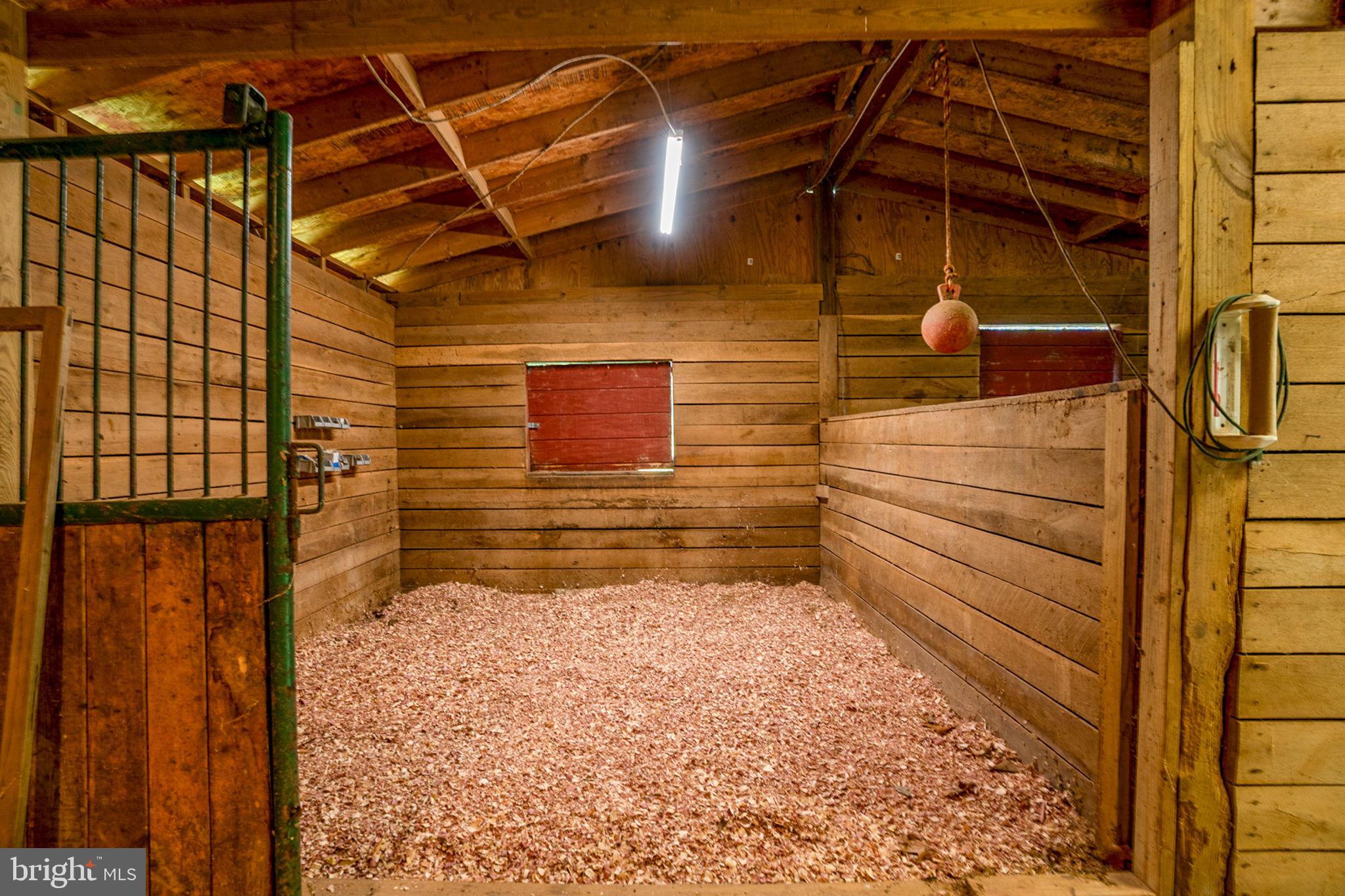 60 River Falls Road Fredericksburg, VA 22406 - Photo 5 of 73 Horse stall