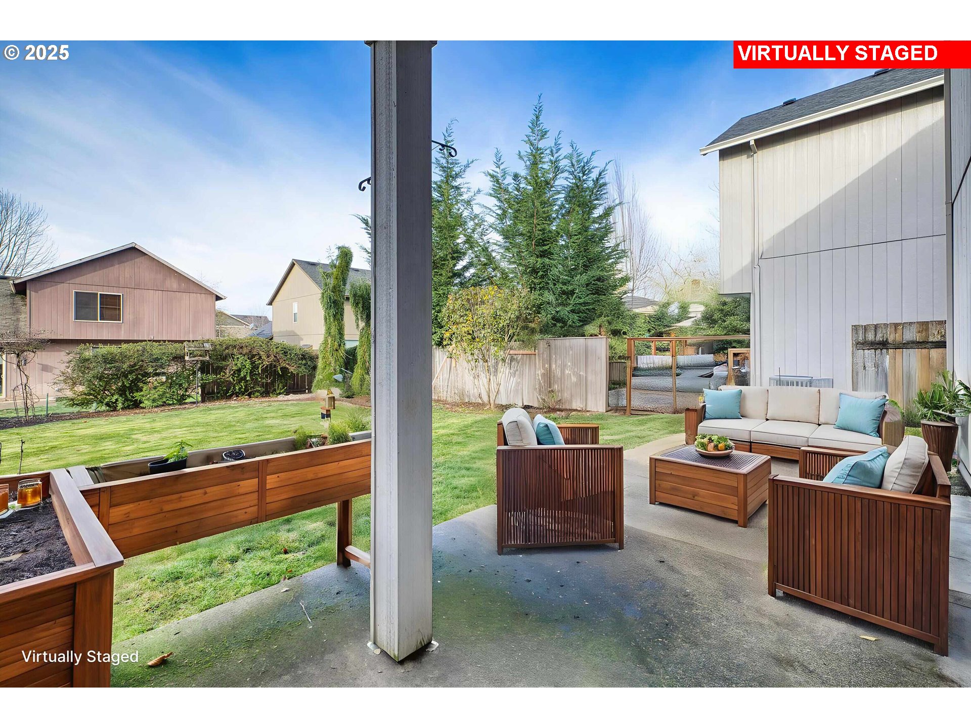 18465 Meadow Avenue Sandy, OR 97055 - Photo 34 of 43 a outdoor living space with seating space