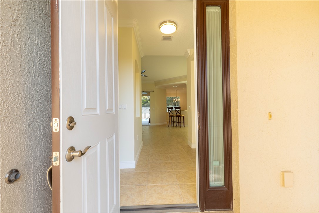 7685 Fieldstone Ranch Square Vero Beach, FL 32967 - Photo 4 of 36