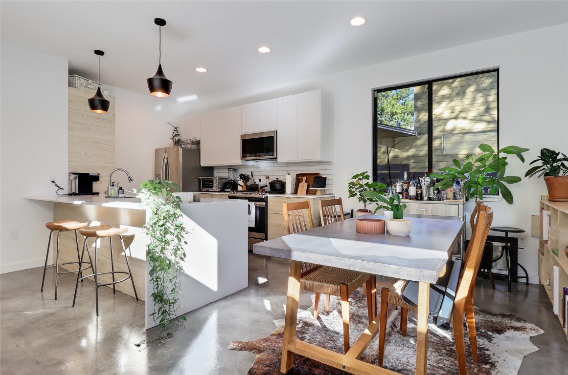 2709 East 14th Street, Unit A Austin, TX 78702 - Photo 14 of 38